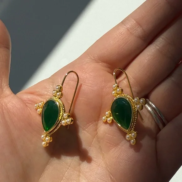 Retro Green Teardrop Earrings with Pearl Cluster Accents - Picture 8 of 8